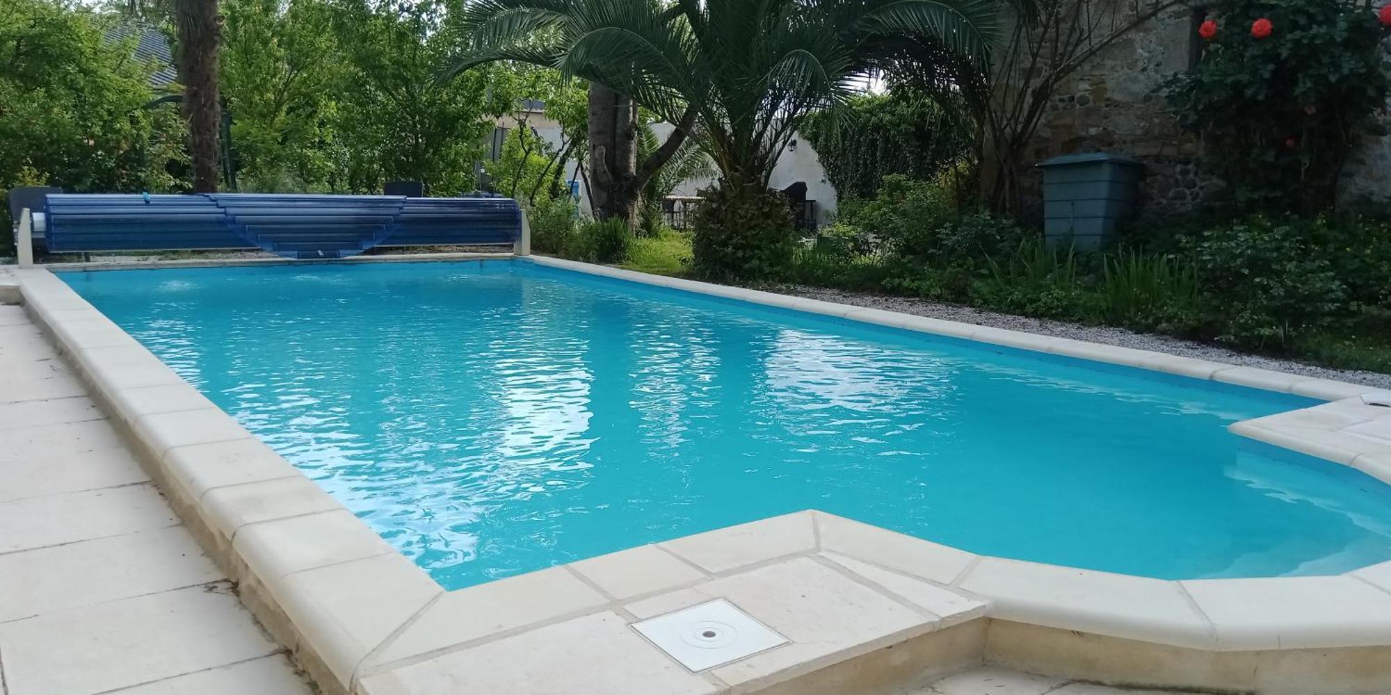 Gite de 6 à 14 pers avec Piscine-Jacuzzi- Salle des fêtes Bastanes Exterior foto